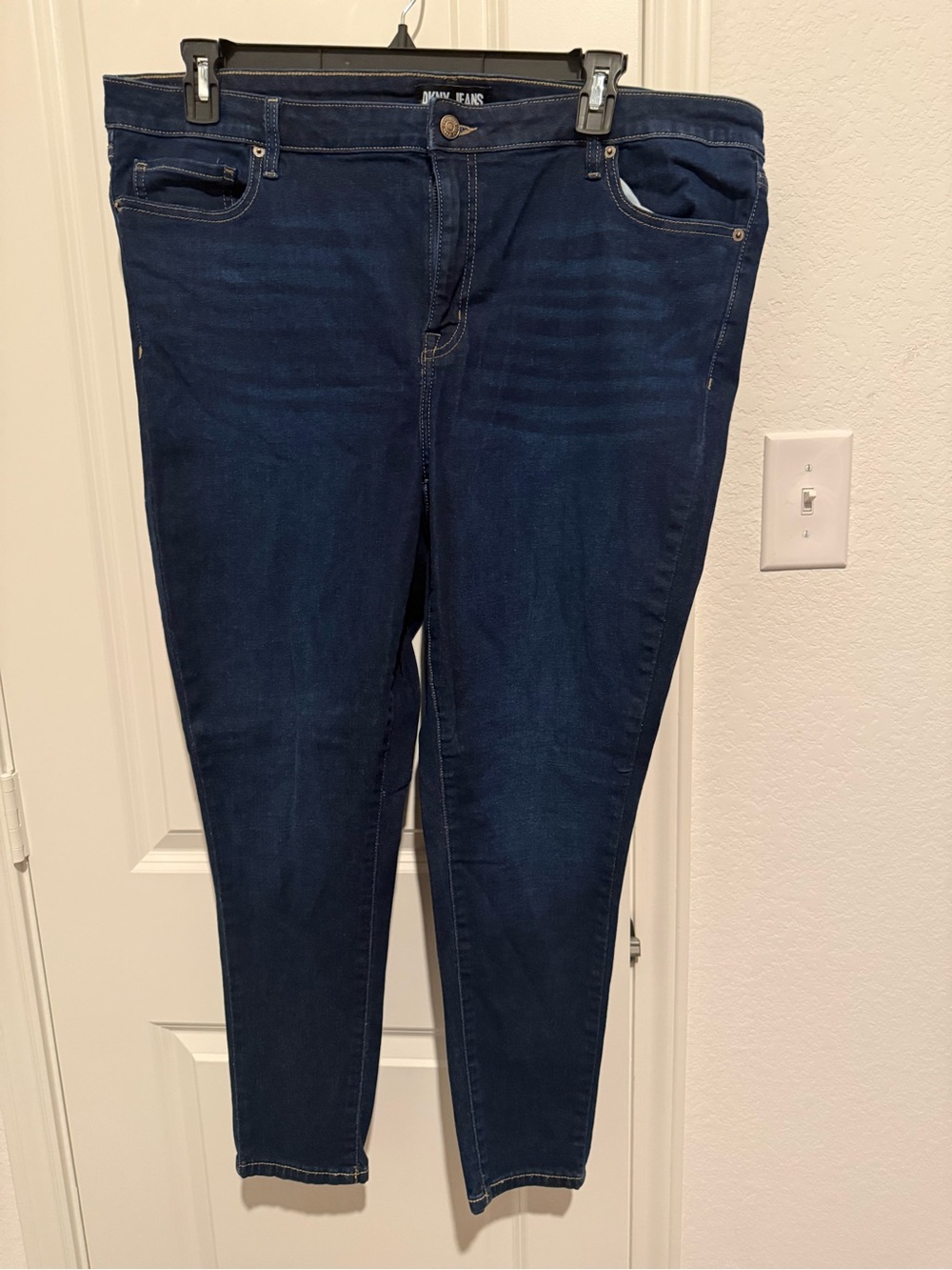 DKNY Dark Blue Skinny Women’s Jeans